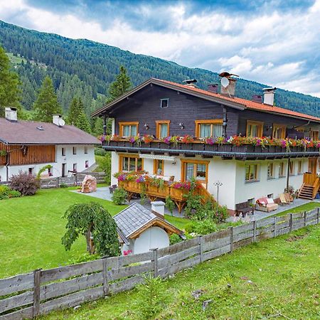 Gaestehaus Geir Apartman Obernberg am Brenner Kültér fotó